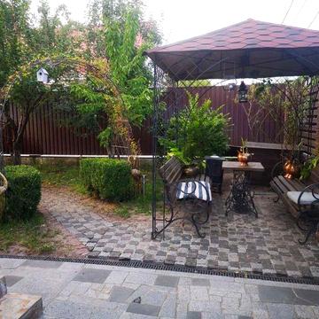 Продам будинок в місті