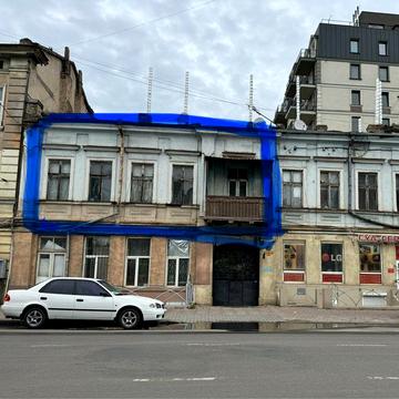 Продается квартира в одесском дворике