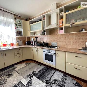 Продаж 3к Квартира вул. Келецька