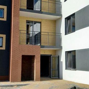 Продам однокімнатну квартиру ЖК Мантхетен