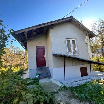 Будинковолодіння в центральній частині м. Моршин