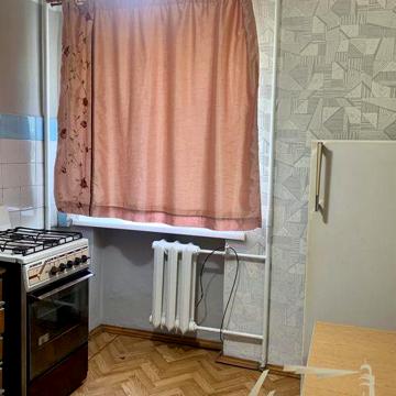 Продаж 1к кв центр вул. Перемоги район Літака БШ