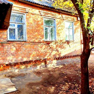 Продам будинок в Дергачах по вулиці Садовій.