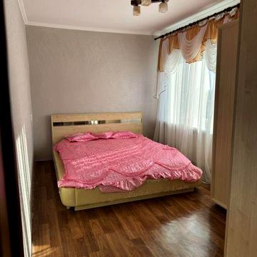 Продаж 3-х кімнатної квартири в девʼяти поверховому будинку