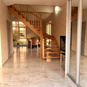 Новий чарівний будинок з гаражем, Луцьк в районі Володимирської