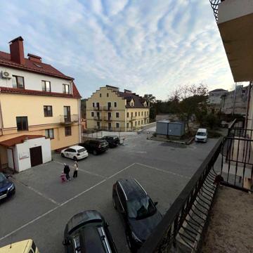 Простора однокімнатна квартира в Камянці-Подільському