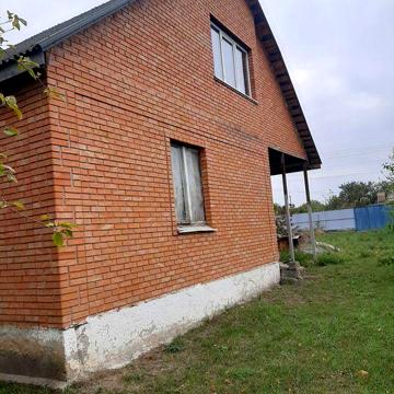 Продам будинок...