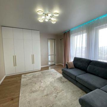 Продаж 3-х кімнатної квартири 90 м з ремонтом та меблями ЖК Медісон ЖК Медісон гарденс