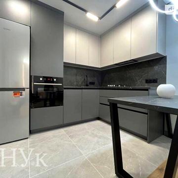 Продаж 3к Квартира Київська вулиця