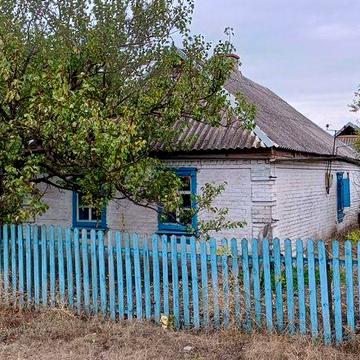 Продам будинок в с.м.т. Петрове