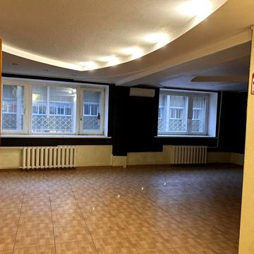 Продам велику квартиру по вул. Литейна, Центр, Набережна