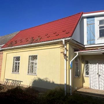 Продається будинок в Нових Петрівцях