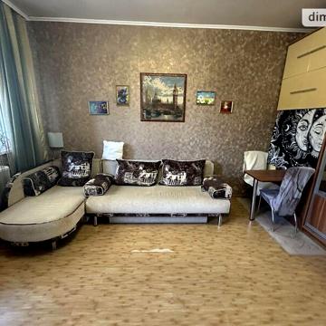 Продаж 3к Квартира вул. Миколи Зерова