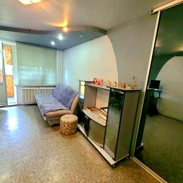 Продаж 3к Квартира Алана Шепарда (Суворова) вулиця
