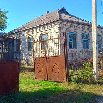 Продам великий гарний будинок  під ремонт