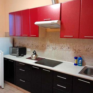 2х ком, пер.Хантадзе 3,  возле моря  76 кв.м