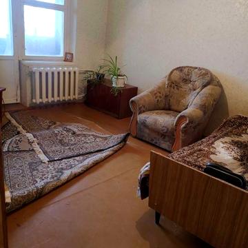 Продам 3-х комнатную квартиру по ул.Васильковая1в г.Лозовая.