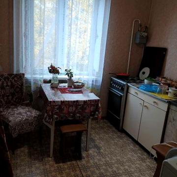 Продам 3-х комнатную квартиру по ул.Васильковая1в г.Лозовая.