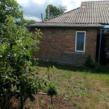 Терміново продається частина будинку( радгосп)