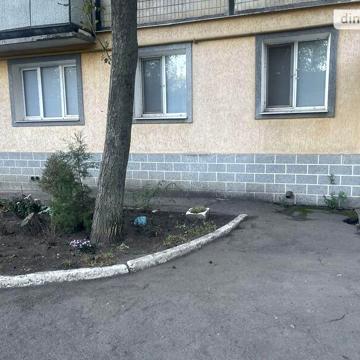 Продаж 3к Квартира вул. Квіткова