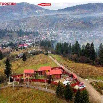 продаж будинку в Карпатах