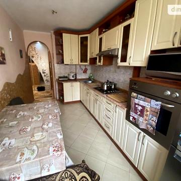 Продажа 3к квартира вул. Творча
