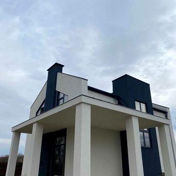 ВІДМІННИЙ будинок як для ЖИТТЯ так і для ДАЧІ