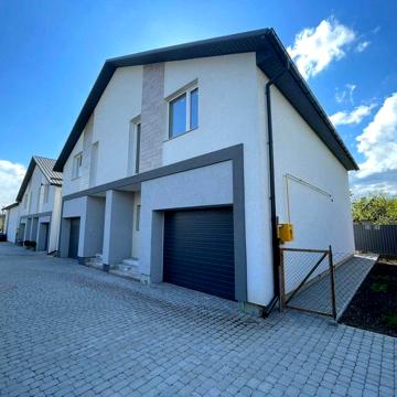 (5)   Продам таунхаус на Кореї 4624
