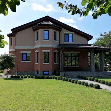 Будинок в районі Газовик. 24 сотки землі. «РЕКОМЕНДУЮ»