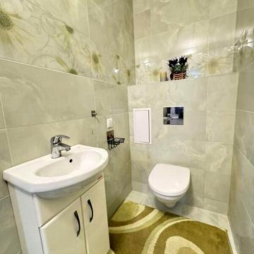 Продаж 3к Квартира Лісогринівецька вулиця