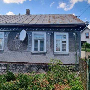 Продам будинок в м. Дубно