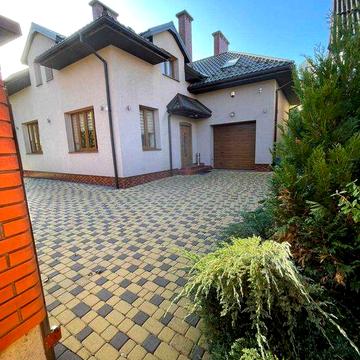 Продаж 2 поверхового будинку Львів, Личаківський р-н, вул. Бахматюка