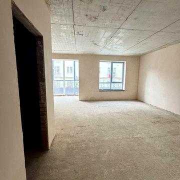 Шикарна квартира біля озера