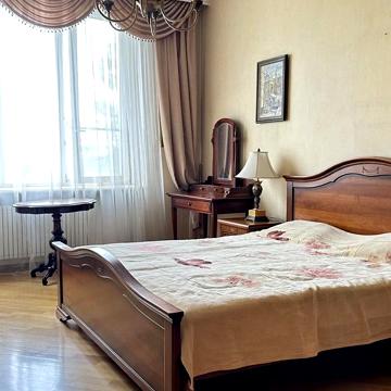 Французький бульв., 35