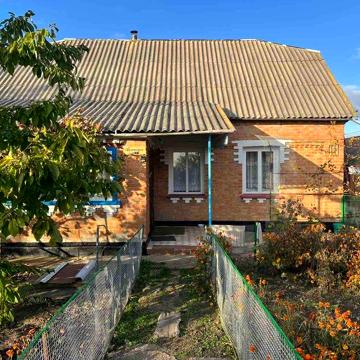 (5)       Продам будинок в с. Росоша 8116