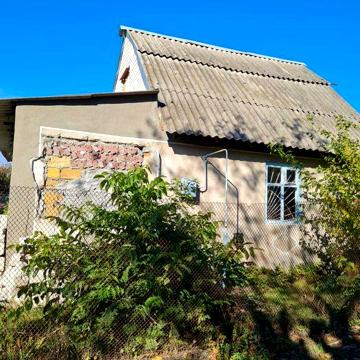 Продаю дачний будинок смт "Воскресенське"