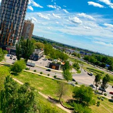 Продам затишну 3к. квартиру на набережній!