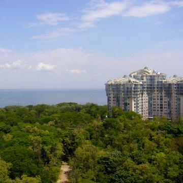 3-комнатная квартира в Одессе, Ланжирон, на первой линии моря ЖК Мерседес