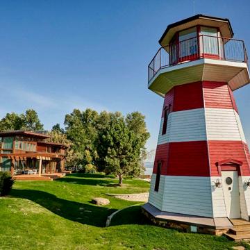 Продаж розкішного  будинку на березі Киівського моря,Ясногородка