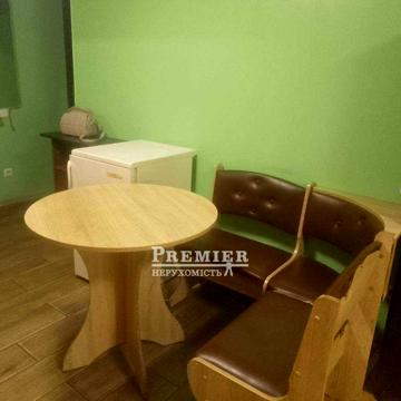 Продам квартиру-студію у Лузанівці!