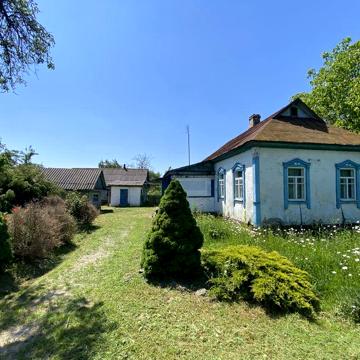 Продам земельну дільнку з будинком с.Загальці