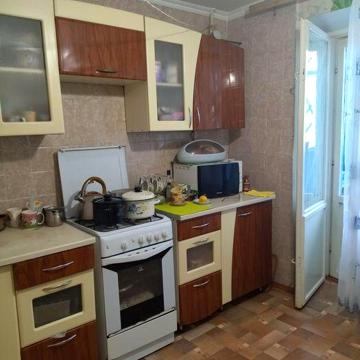 Продам трёхкомнатную квартиру в центре города