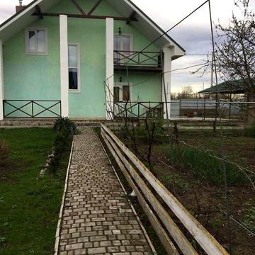 Продаж 3к Дім Затишна вулиця