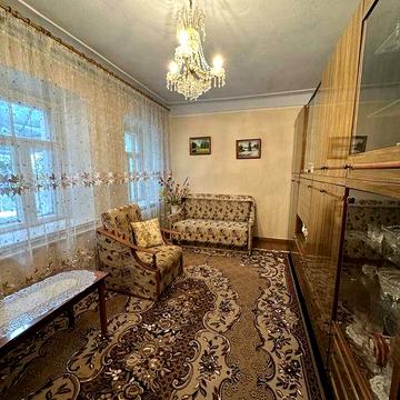 Продаю 2 х комнатную квартиру  улица Сенная