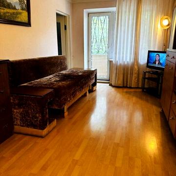 Продаж 2к Квартира вул. Володимира Мономаха