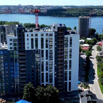 Продаж 3к квартири 82 кв. м на вул. Полковника Данила Нечая