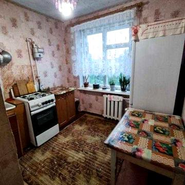 Продається 2-х кімнатна квартира на Половках