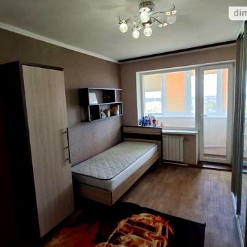 Продаж 3к Квартира Холодильна вулиця