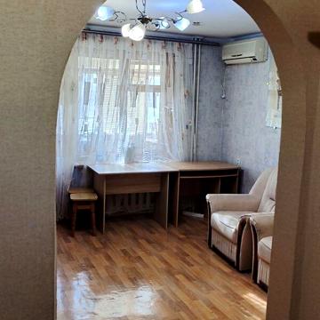 Продаж 1к Квартира Квартальна (Гладкова) вулиця