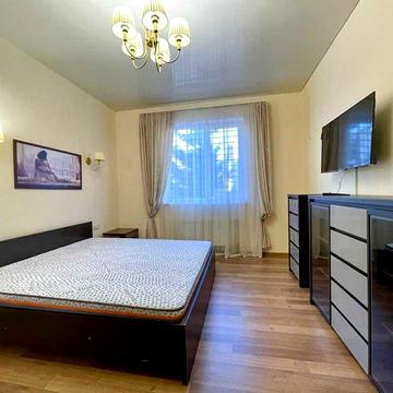 2-комнатная квартира с ремонтом на Таирово